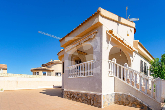 Вилла - Продажа - CIUDAD QUESADA - Ciudad Quesada