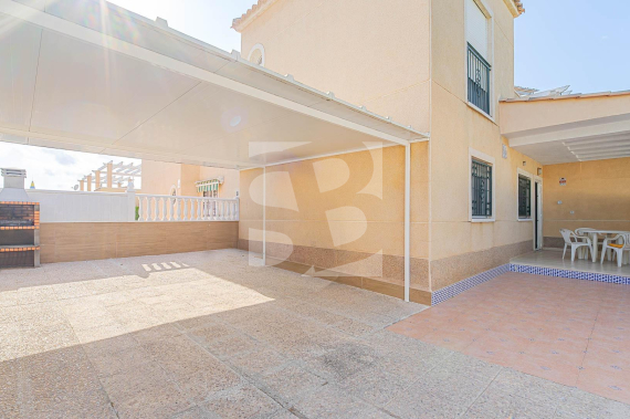 Bungalow - Segunda Mano - TORREVIEJA - Zona Carrefour