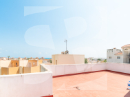 Bungalow · Odsprzedaż TORREVIEJA · 