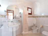 Bungalow · Odsprzedaż TORREVIEJA · 