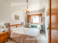Bungalow · Odsprzedaż TORREVIEJA · 