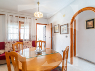 Bungalow · Odsprzedaż TORREVIEJA · 