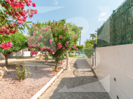 Bungalow · Odsprzedaż TORREVIEJA · 