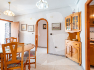 Bungalow · Odsprzedaż TORREVIEJA · 