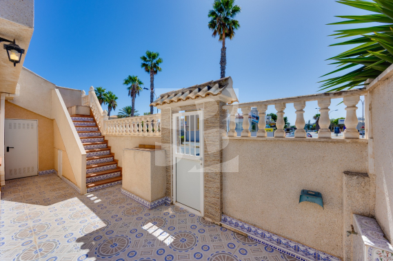 Bungalow - Segunda Mano - TORREVIEJA - Zona Carrefour