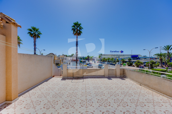 Bungalow - Segunda Mano - TORREVIEJA - Zona Carrefour