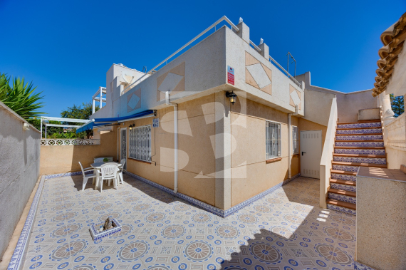 Bungalow - Segunda Mano - TORREVIEJA - Zona Carrefour