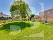 Bungalow · Resale TORREVIEJA · Zona Carrefour