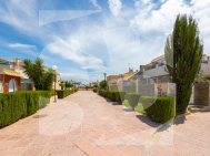 Bungalow · Resale TORREVIEJA · Zona Carrefour