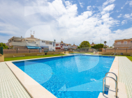 Bungalow · Resale TORREVIEJA · Zona Carrefour