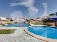 Bungalow · Resale TORREVIEJA · Zona Carrefour