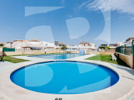 Bungalow · Resale TORREVIEJA · Zona Carrefour