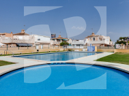 Bungalow · Resale TORREVIEJA · Zona Carrefour