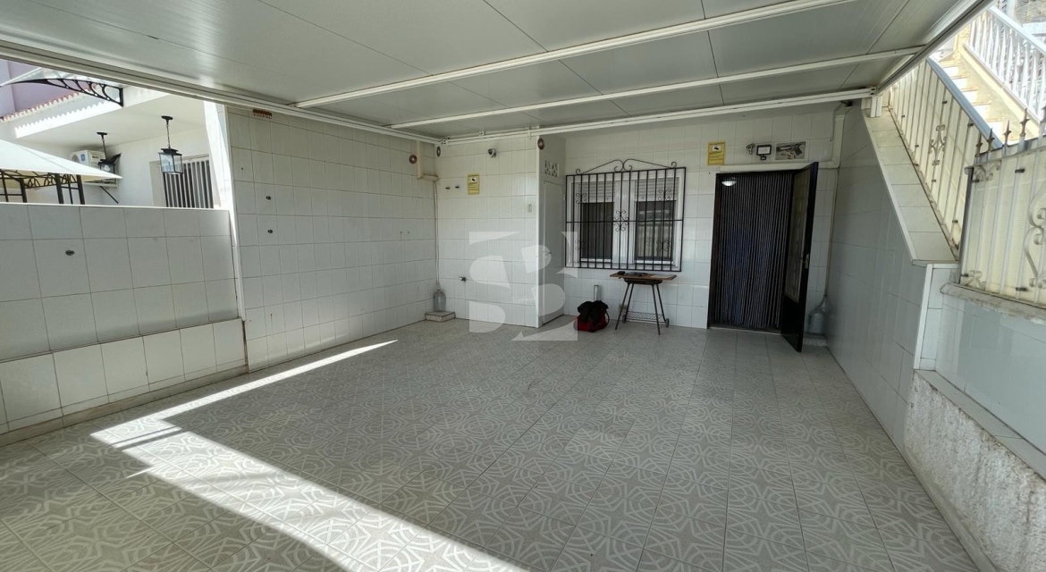 Смежный дом · Продажа TORREVIEJA · Torretas