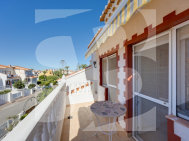 Row house · Resale TORREVIEJA · Zona Carrefour