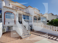 Row house · Resale TORREVIEJA · Zona Carrefour