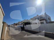 Row house · Resale TORREVIEJA · Zona Carrefour