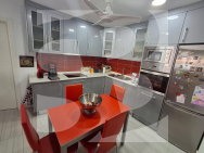 Row house · Resale TORREVIEJA · Zona Carrefour
