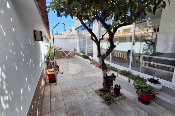 Смежный дом - Продажа - TORREVIEJA - Zona Carrefour
