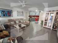 Row house · Resale TORREVIEJA · Zona Carrefour