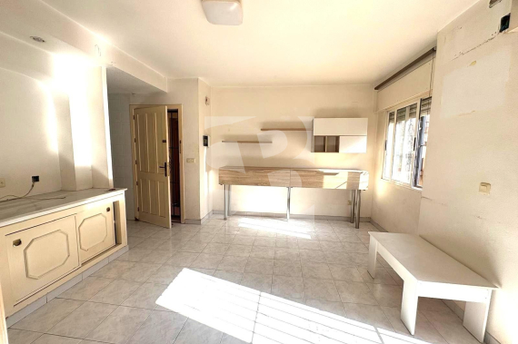 Bungalow - Odsprzedaż - TORREVIEJA - Zona Carrefour