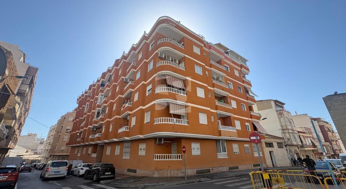 Apartment · Resale TORREVIEJA · Center