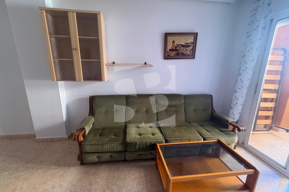 Апартамент - Продажа - TORREVIEJA -  Центр