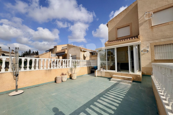 Row house - Resale - TORREVIEJA - Los Balcones