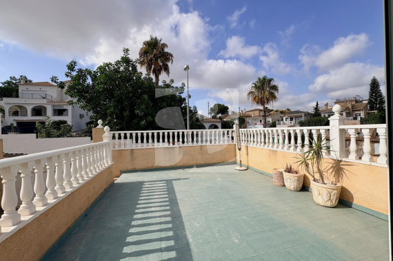 Row house - Resale - TORREVIEJA - Los Balcones