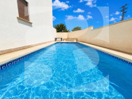 Bungalow · La Revente DAYA NUEVA · Pueblo