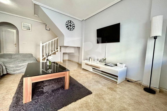 Row house - Resale - ORIHUELA COSTA - La Zenia