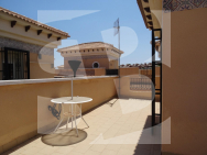 DOM RZĘDOWY · Odsprzedaż ORIHUELA COSTA · 