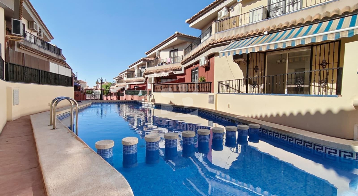 Смежный дом · Продажа TORREVIEJA · Aguas Nuevas