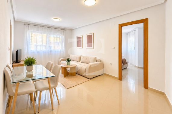 Apartment - Odsprzedaż - TORREVIEJA - Centro