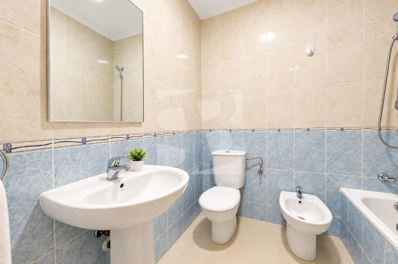 Apartment - Odsprzedaż - TORREVIEJA - Centro