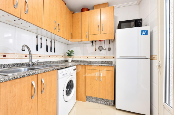 Apartment - Odsprzedaż - TORREVIEJA - Centro