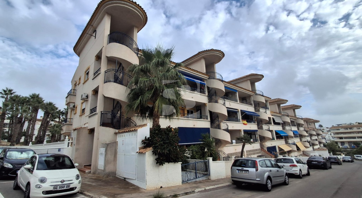 Attique · La Revente ORIHUELA COSTA · Villamartín-Las Filipinas
