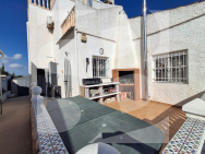 Villa · Segunda Mano TORREVIEJA · Piscinas naturales