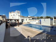 Villa · Segunda Mano TORREVIEJA · Piscinas naturales