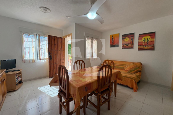 Bungalow - Odsprzedaż - ORIHUELA COSTA - 