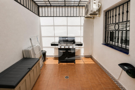 Bungalow - Odsprzedaż - TORREVIEJA - 