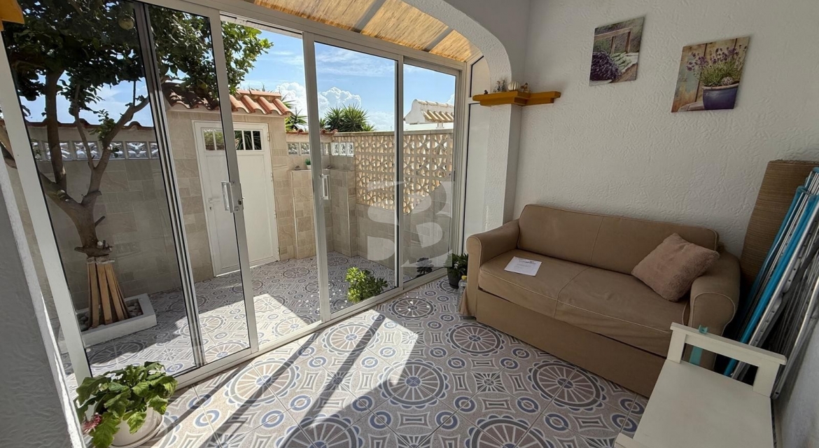 Bungalow · Resale TORREVIEJA · Carrefour Area