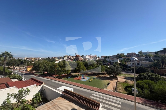 Villa - Resale - TORREVIEJA - Los Balcones