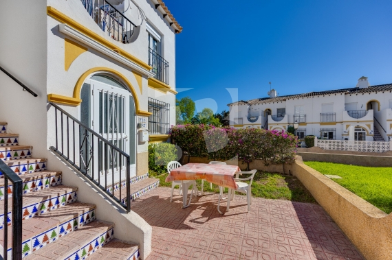 Bungalow - Segunda Mano - ORIHUELA COSTA - Villamartin